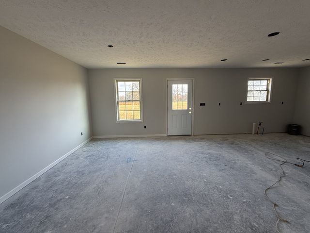 5196 Old Manchester Hwy, Manchester, TN 37355