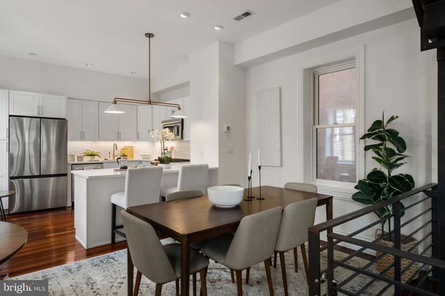 701 S 6TH ST, Philadelphia, PA 19147
