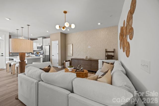 9031 Gulledge Court, Charlotte, NC 28262
