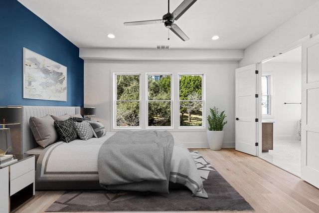 1719 Spyglass DR 16, Austin, TX 78746