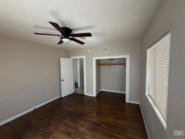 1835 Corrientes Street, Bakersfield, CA 93306