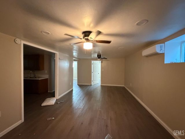 1835 Corrientes Street, Bakersfield, CA 93306