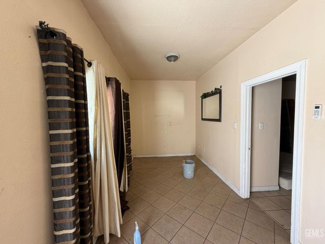1835 Corrientes Street, Bakersfield, CA 93306