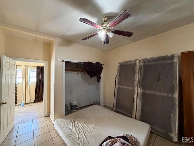 1835 Corrientes Street, Bakersfield, CA 93306