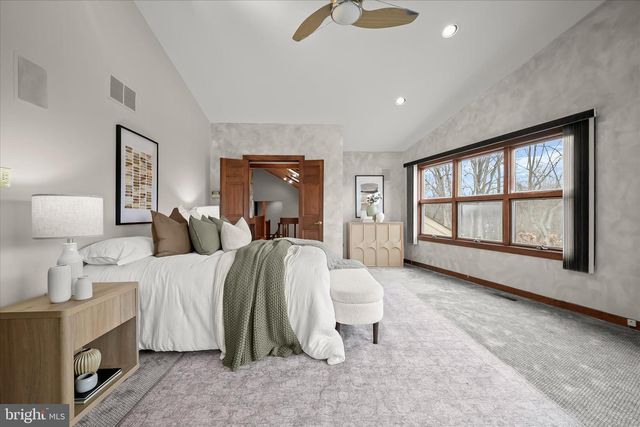 13304 RIDGEWOOD DR, Ellicott City, MD 21042