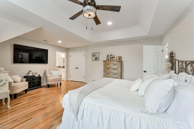109 Edgeware CT, Chesapeake, VA 23322