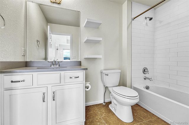 7277 W Adriatic Circle, Lakewood, CO 80227