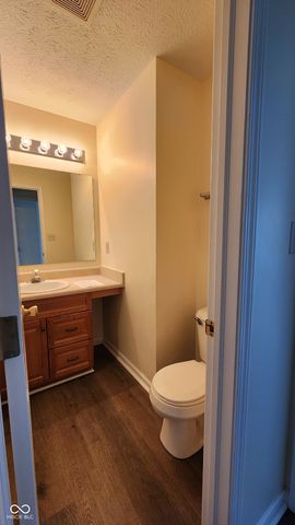 4938 Pembridge Drive, Indianapolis, IN 46254