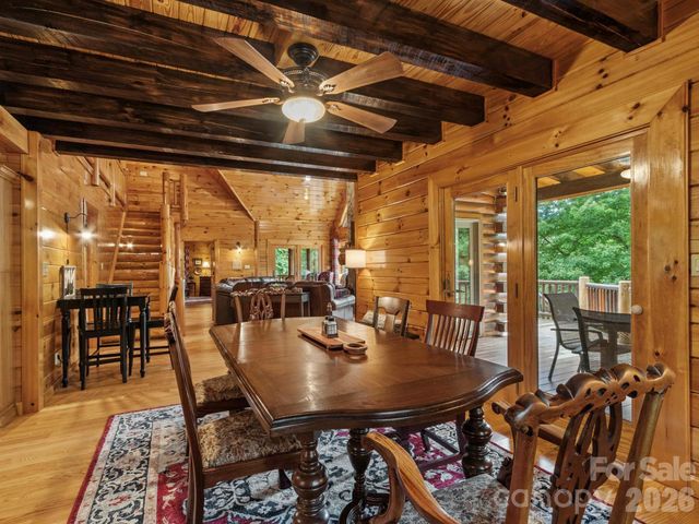 475 S Toe River Road, Burnsville, NC 28714