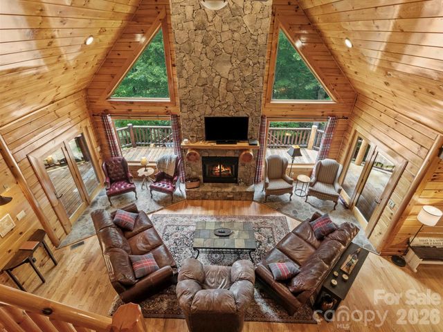 475 S Toe River Road, Burnsville, NC 28714