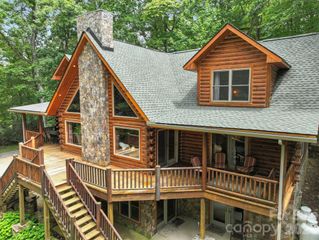 475 S Toe River Road, Burnsville, NC 28714