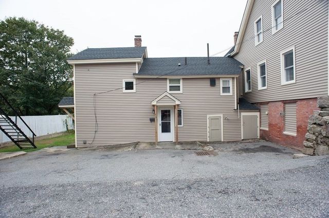 208-210 Church St, Northbridge, MA 01588