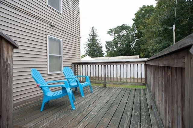 208-210 Church St, Northbridge, MA 01588