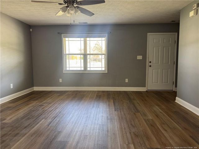 1129 Fairhaven Trail, Hope Mills, NC 28348