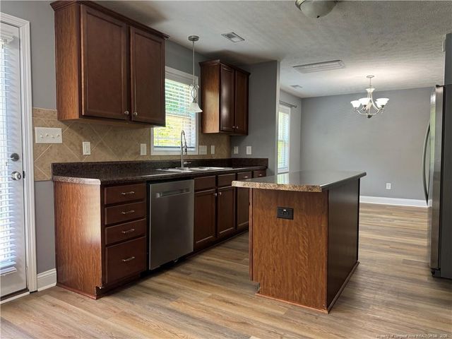 1129 Fairhaven Trail, Hope Mills, NC 28348