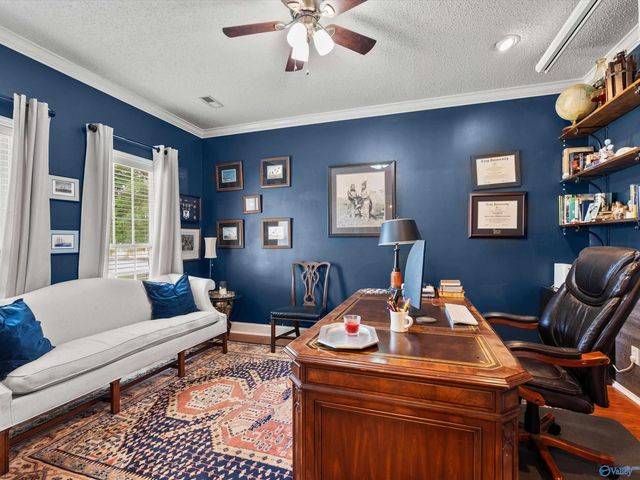 7201 Oldstone Drive SE, Owens Cross Roads, AL 35763