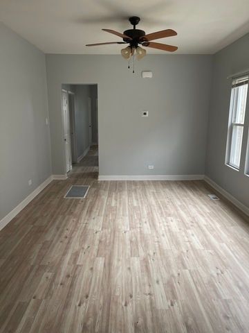 7535 S Vernon Avenue, Chicago, IL 60619