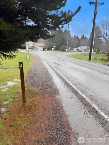 4 Kirkpatrick Road, Hoquiam, WA 98550