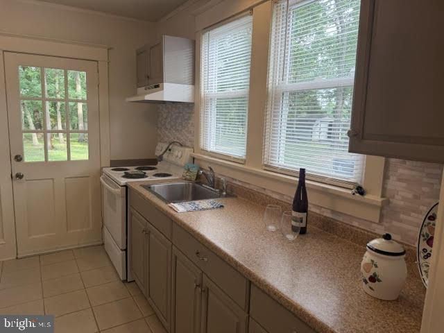512 FARRAGUT AVE, Mays Landing, NJ 08330