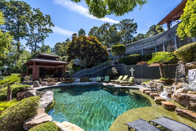 5 Odom Drive, Hamilton, GA 31811