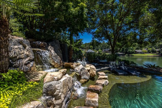 5 Odom Drive, Hamilton, GA 31811