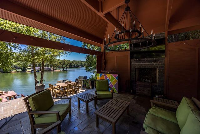 5 Odom Drive, Hamilton, GA 31811