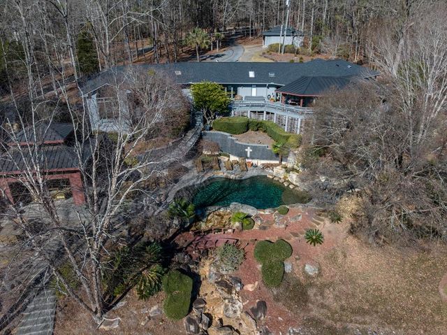 5 Odom Drive, Hamilton, GA 31811