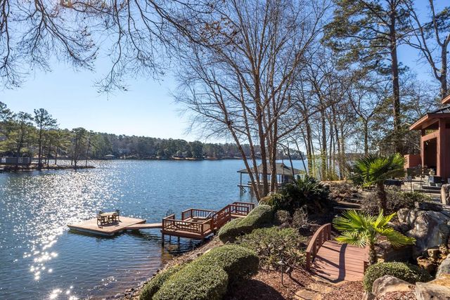 5 Odom Drive, Hamilton, GA 31811