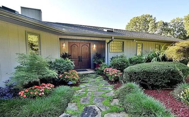 5 Odom Drive, Hamilton, GA 31811