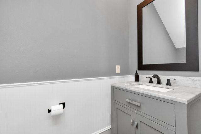 1716 Upland Lakes, Houston, TX 77043