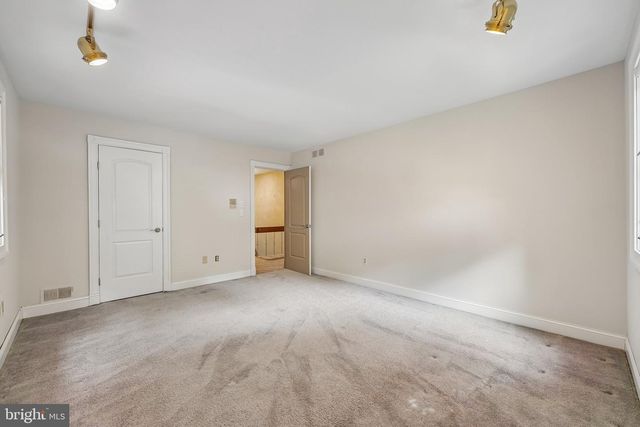 21 TEAK CT, Cherry Hill, NJ 08003