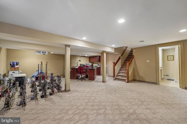 21 TEAK CT, Cherry Hill, NJ 08003