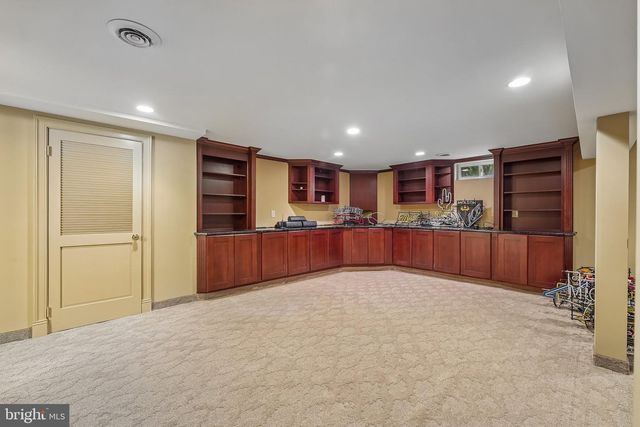 21 TEAK CT, Cherry Hill, NJ 08003
