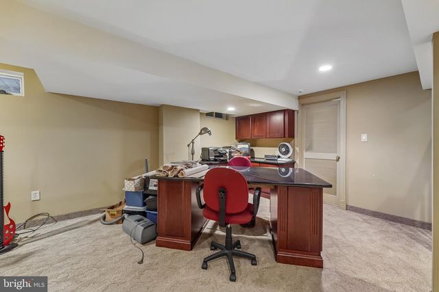 21 TEAK CT, Cherry Hill, NJ 08003