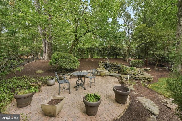 21 TEAK CT, Cherry Hill, NJ 08003