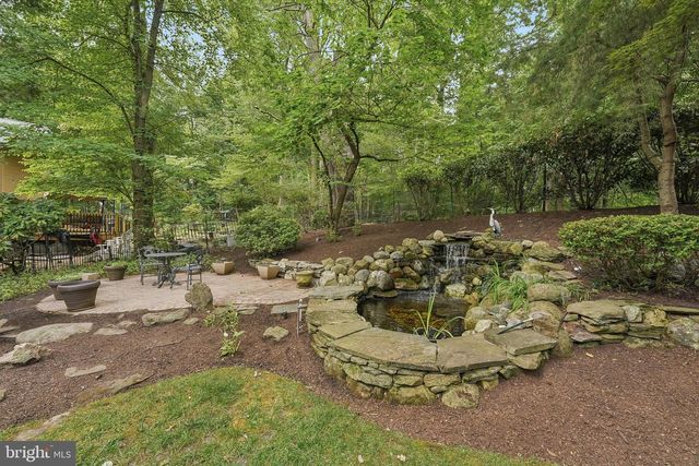 21 TEAK CT, Cherry Hill, NJ 08003