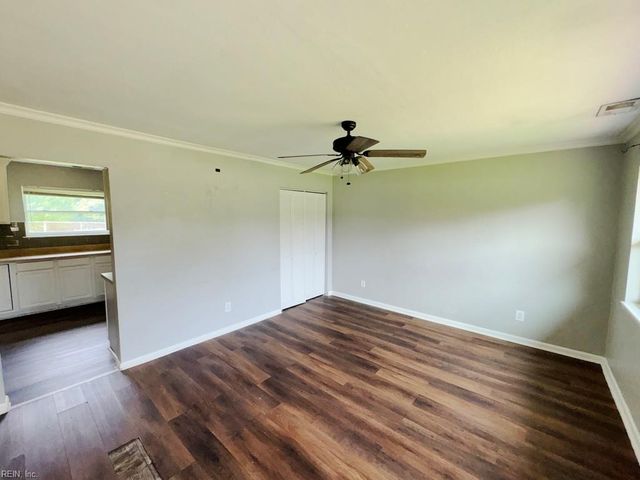 4100 Neptune CT, Chesapeake, VA 23325