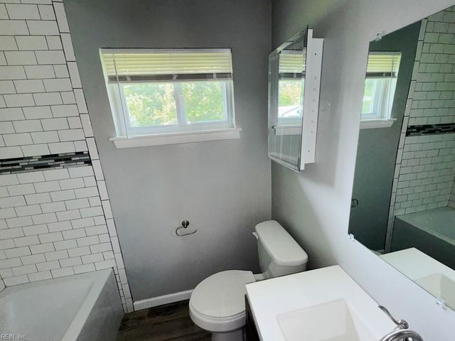 4100 Neptune CT, Chesapeake, VA 23325