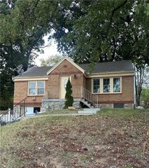 5320 Haskell Avenue, Kansas City, KS 66104