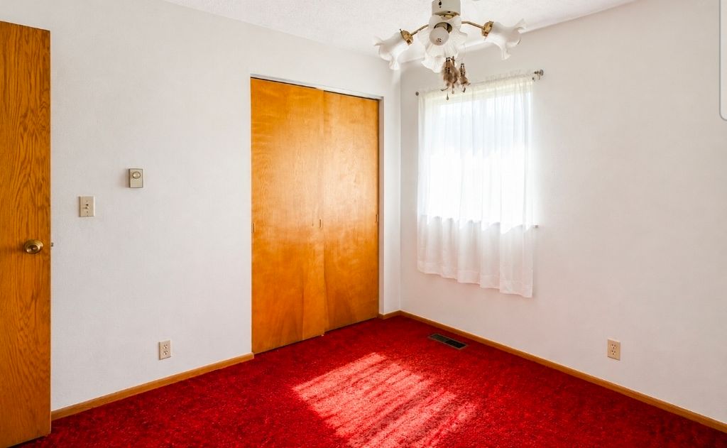 Image 26 of property listing at 13997 N Tolle Lane, Mt Vernon, IL 62864