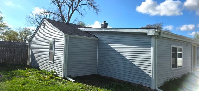 522 S SUMNER Avenue, Aurora, IL 60505