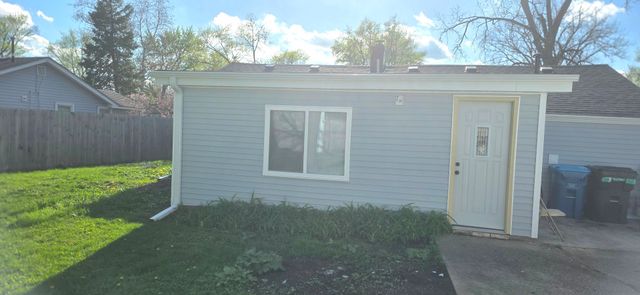 522 S SUMNER Avenue, Aurora, IL 60505