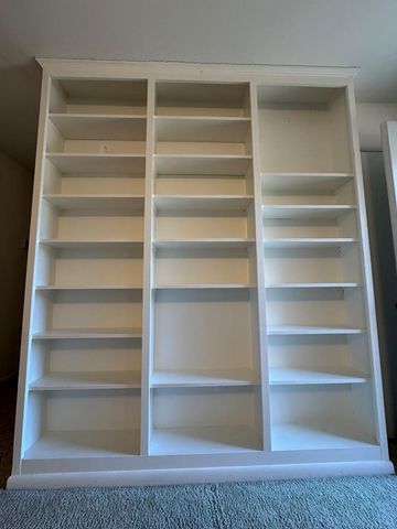 210 Wayne Dr, Hopkinsville, KY 42240