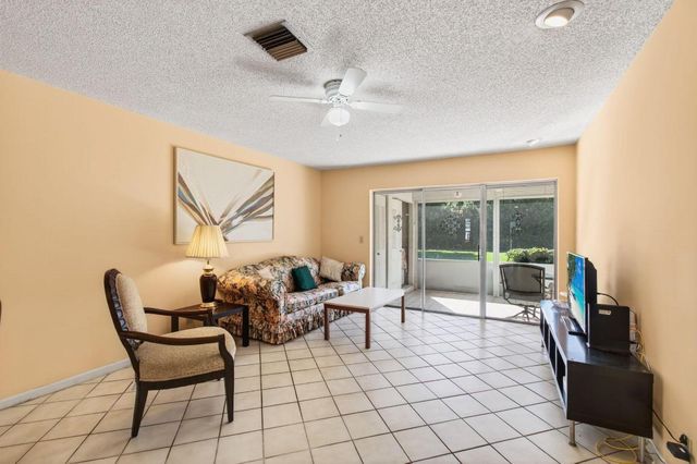 5368 Privet Place B, Delray Beach, FL 33484