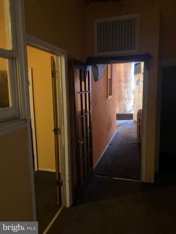 5917 OLD YORK RD, Philadelphia, PA 19141