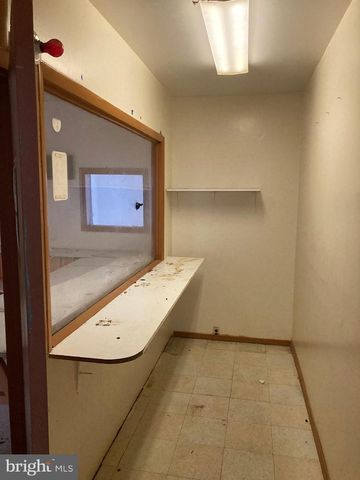 5917 OLD YORK RD, Philadelphia, PA 19141