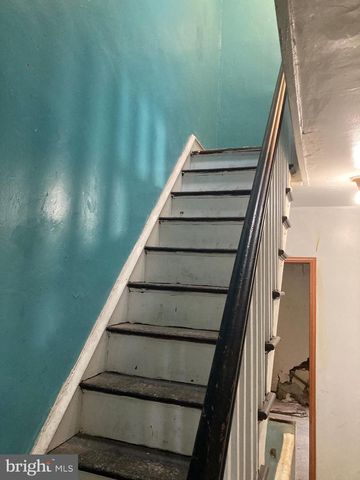 5917 OLD YORK RD, Philadelphia, PA 19141