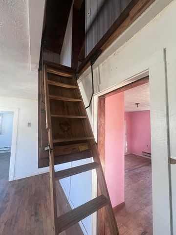 304 KY 3276, Waynesburg, KY 40489