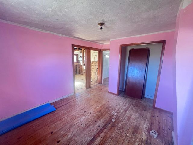 304 KY 3276, Waynesburg, KY 40489