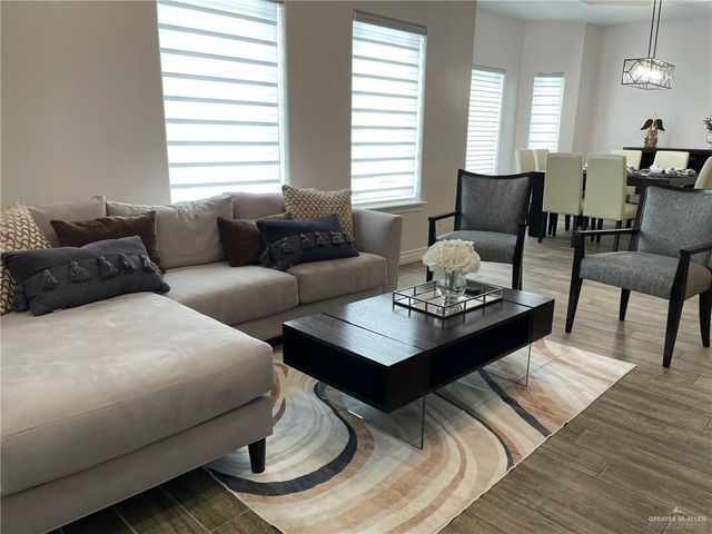 3003 S L Lane C, Mcallen, TX 78503